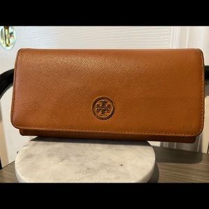 Tory Burch leather flap wallet